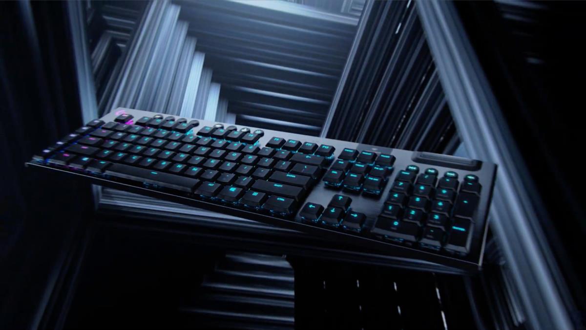 G915 Lightspeed Wireless RGB Mechanical Gaming Keyboard Black Qwerty US/Int'lernational Clicky