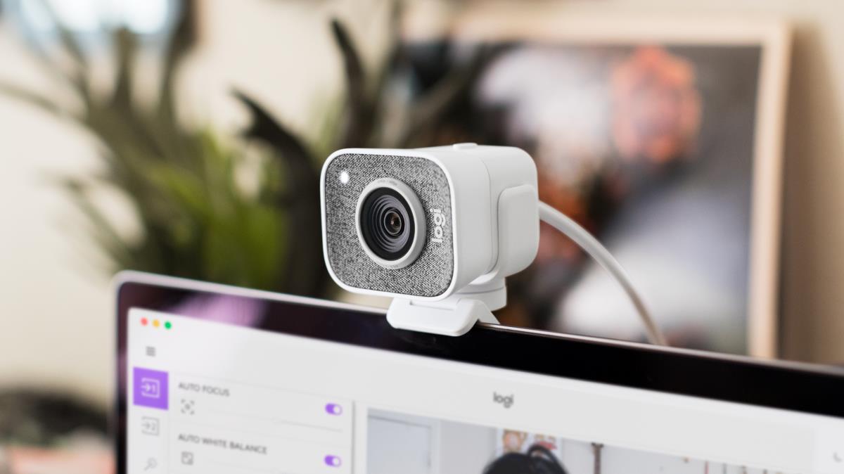 Stream Cam Off White