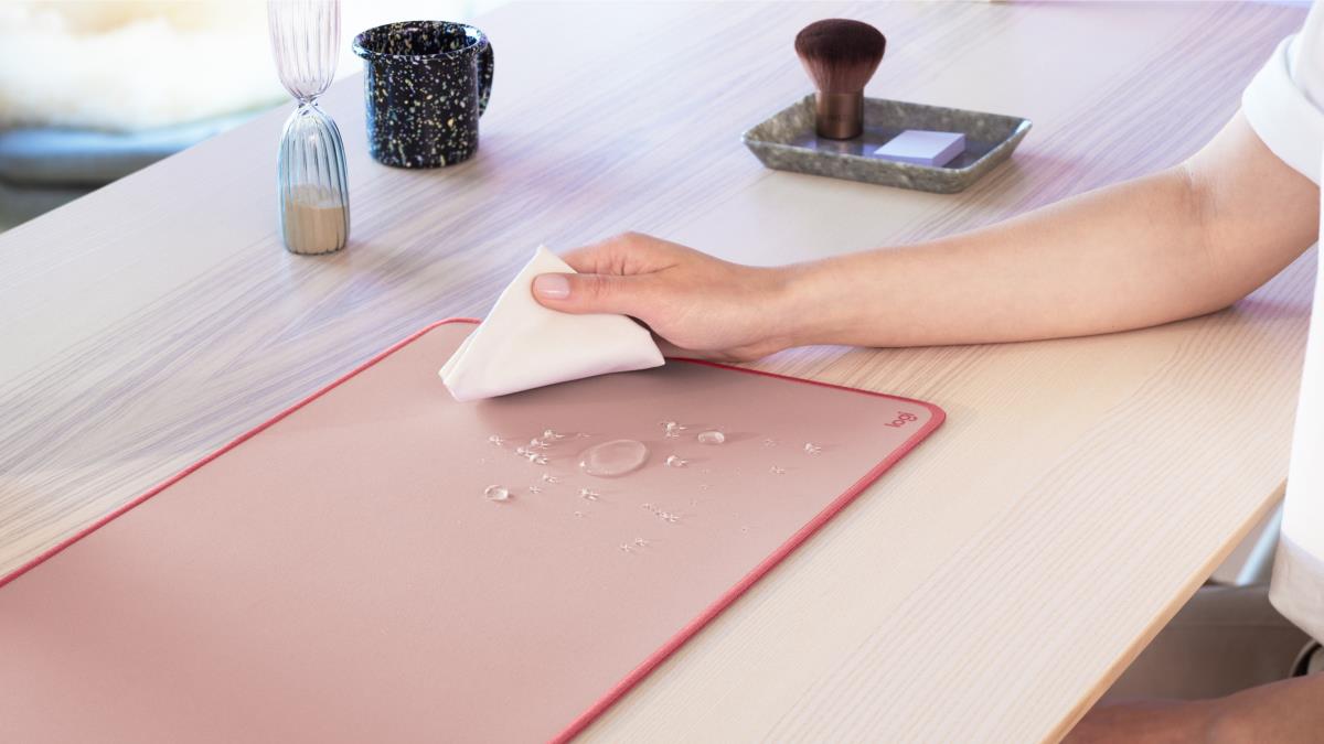 Desk Mat Studio Series Darker Rose