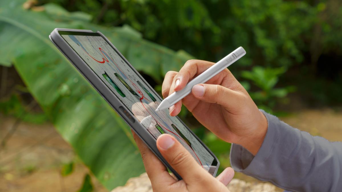 Crayon Digital Pencil USB-C Silver
