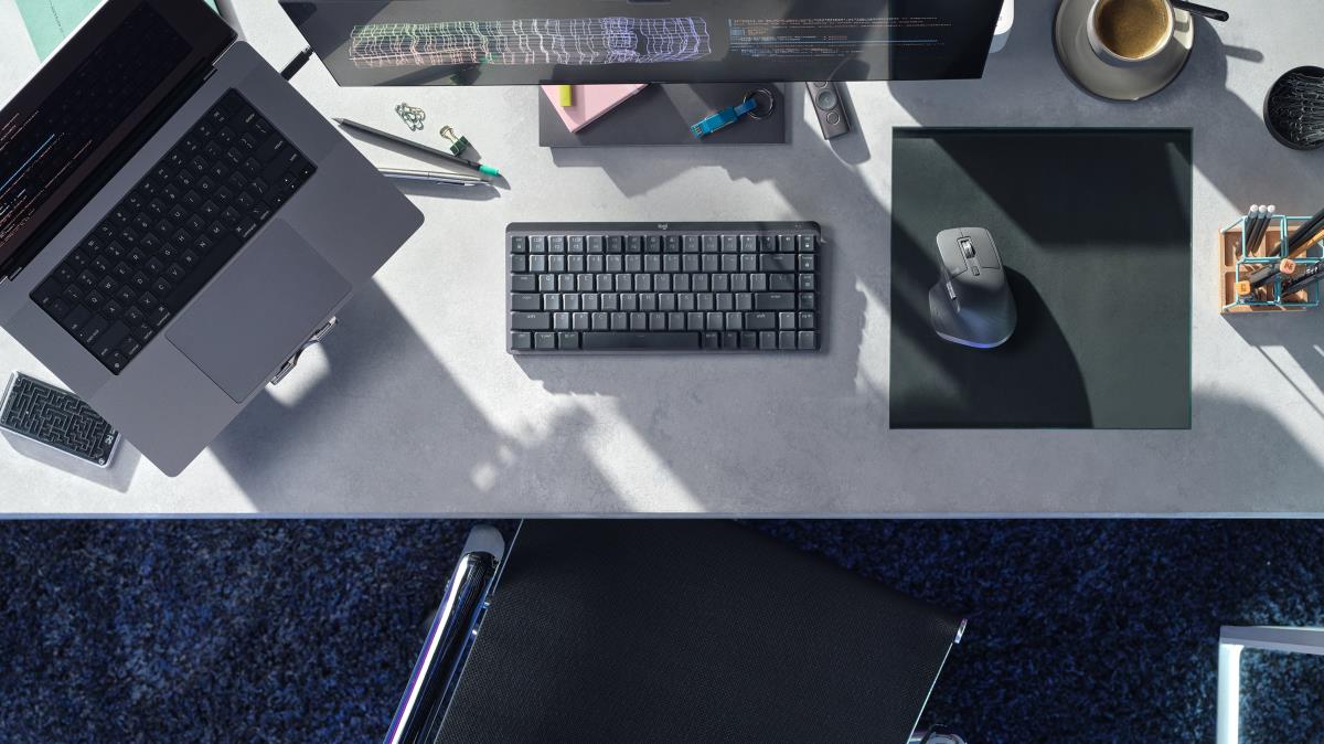 Mx Mechanical Mini Minimalist Wireless Illuminated Keyboard - Graphite Clicky Qwerty US/Int'l