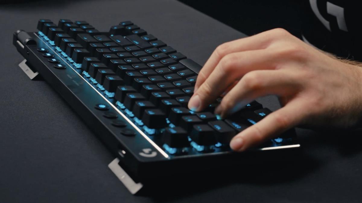 G Pro X TKL Lightspeed Gaming Keyboard - Bluetooth - Black - Tactile Azerty French