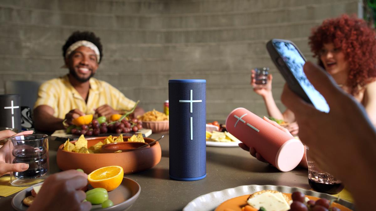 Ultimate Ears Megaboom 4 Bluetooth Standalone Speaker Speaker Blue