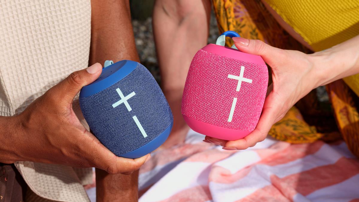 Ultimate Ears Wonderboom 4 Bluetooth Standalone Speaker Hyper Pink