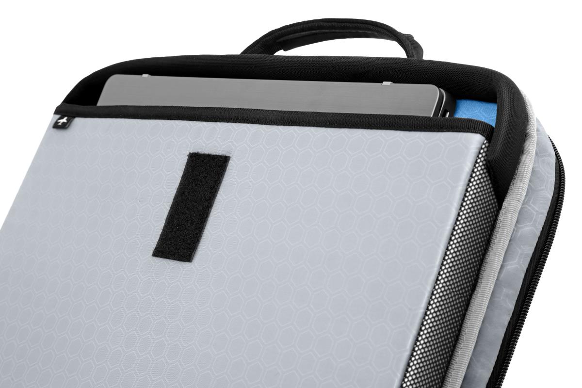 Premier Briefcase 15 Pe1520c Fits Most Laptops Up To 15in