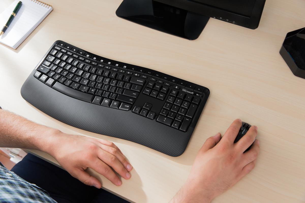 Wireless Comfort Desktop 5050 - Qwerty Us/int''l