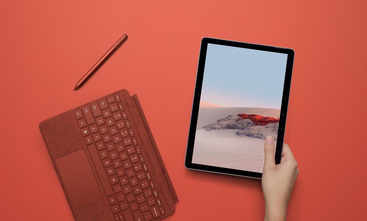 Surface Go Type Cover Colors N - Poppy Red - Azerty Belgium
