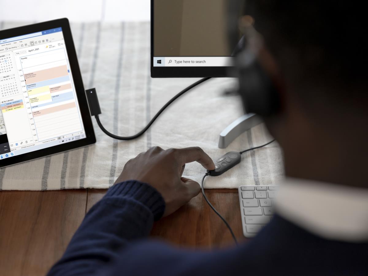 Surface Modern USB Headset - Black - USB Type A