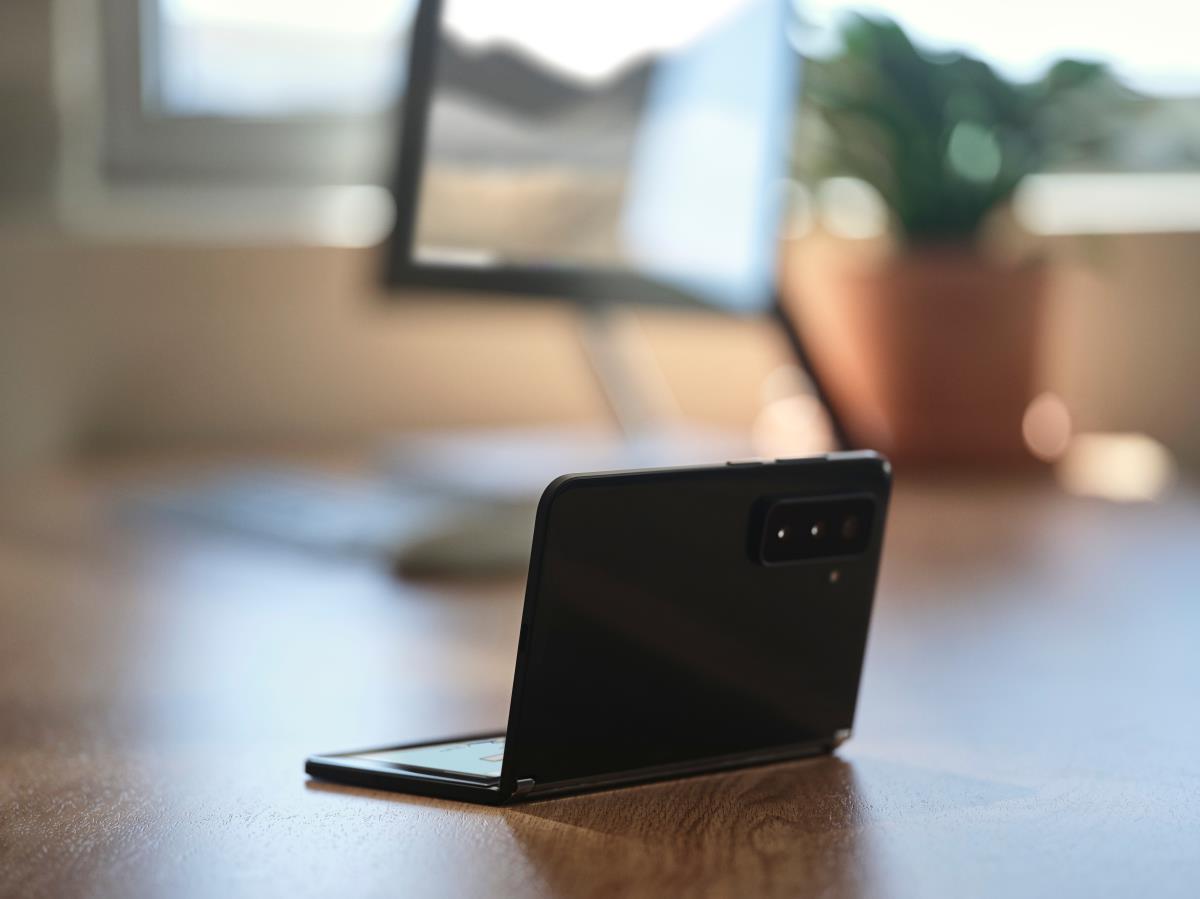 Surface Duo 2 - 8GB / 128GB - Android 11 - Obsidian