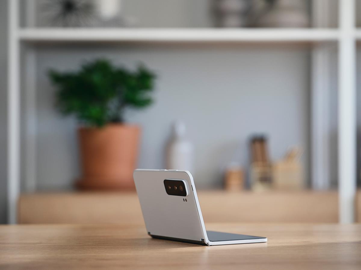Surface Duo 2 - 8GB / 256GB - Android 11 - Glacier
