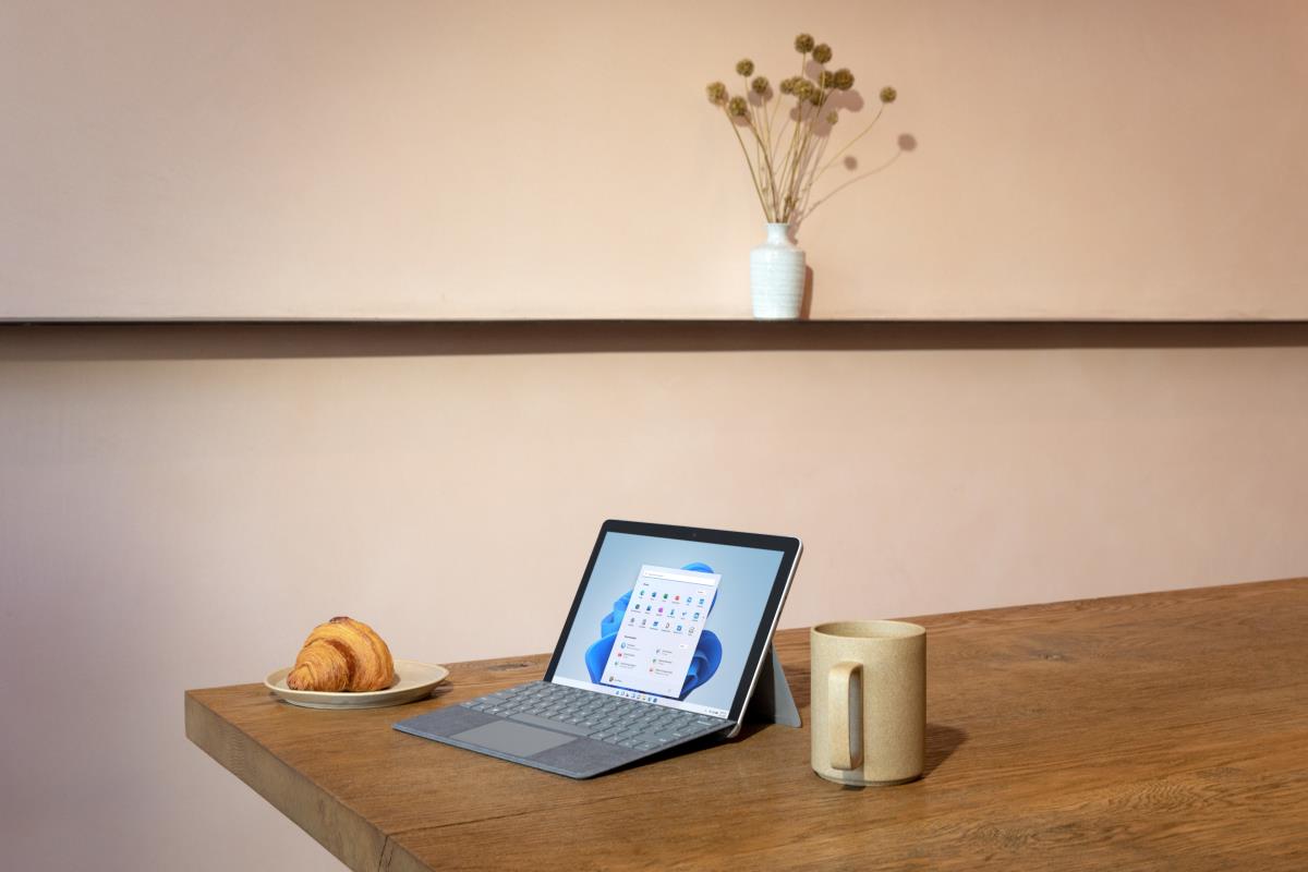 Surface Go 3 Lte - 10.5in Touchscreen - Core i3-10100y - 8GB Ram - 128GB SSD - Win10 Pro - Platinum - Uhd Graphics 615