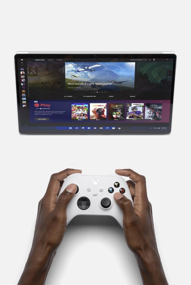 Surface Pro 8 Lte - 13in Touchscreen - i5 1145g7 - 8GB Ram - 256GB SSD - Win10 Pro - Platinum - Iris Xe Graphics - At/be/fr