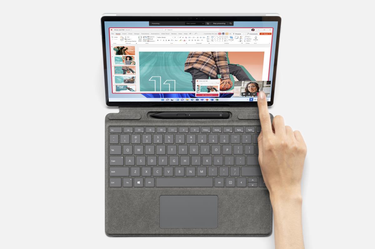 Surface Pro 8 - 13in Touchscreen - i5 1145g7 - 8GB Ram - 128GB SSD - Win10 Pro - Platinum - Iris Xe Graphics - At/be/fr