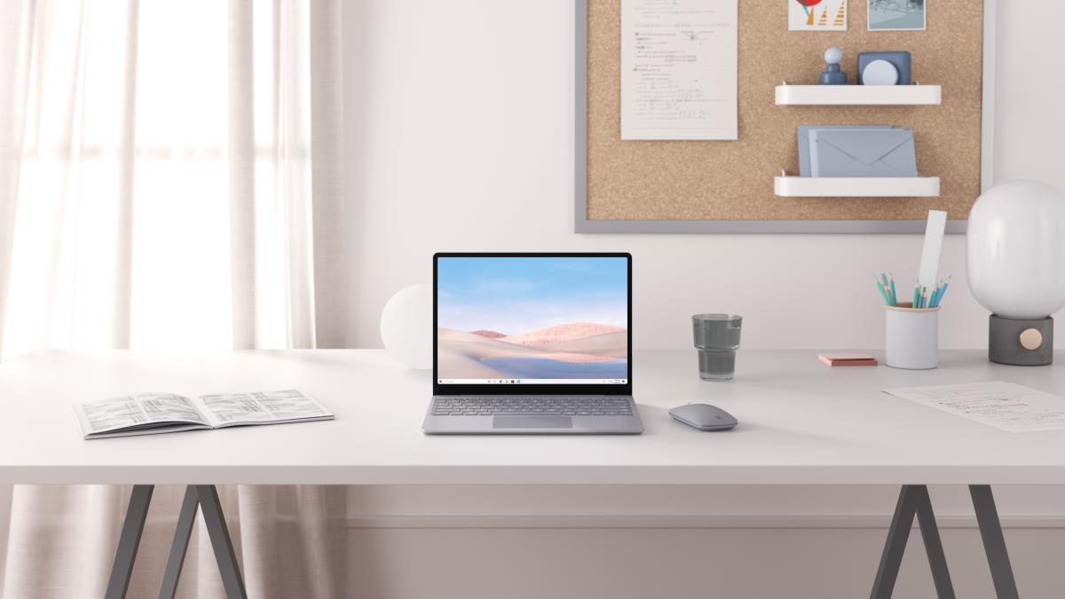 Surface Laptop Go - 12.4in - i5 1035g1 - 16GB Ram - 256GB SSD - Win10 Pro - Platinum - Qwertzu Swiss-lux