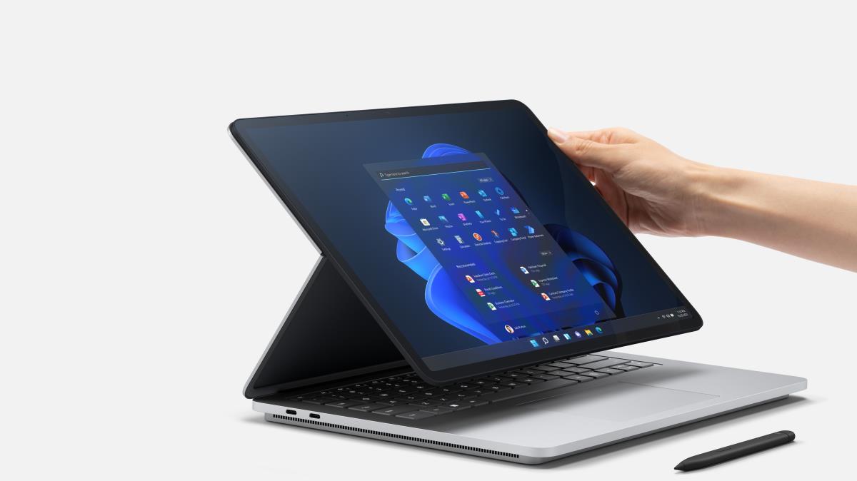 Surface Laptop Studio - 14.4in Touchscreen - i7 11370h - 16GB Ram - 512GB SSD - Win10 Pro - Platinum - Qwerty Int'l - GeForce Rtx 3050 Ti