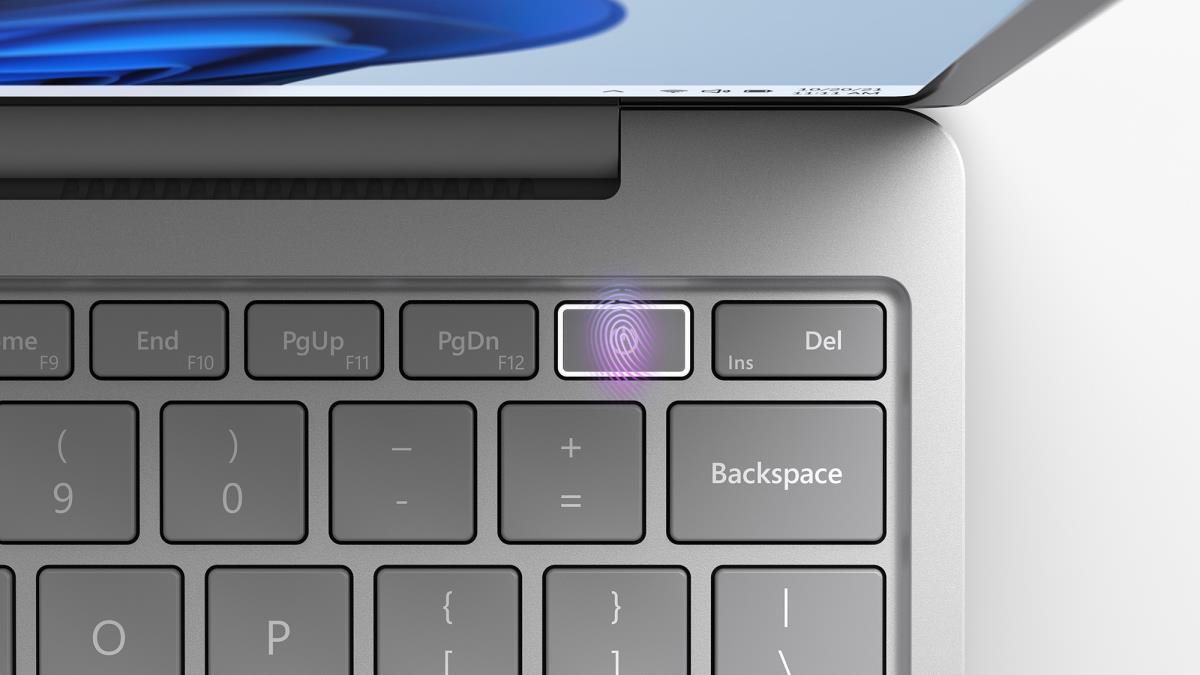 Surface Laptop Go 2 - 12.4in Touchscreen - i5 1135g7 - 8GB Ram - 256GB SSD - Win11 Pro - Platinum - Azerty Belgian - Iris Xe Graphics