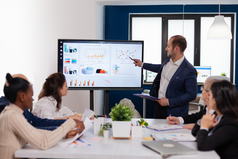 Large Format Display - Pnl652b - 65in - 3840x2160 (4k/ Uhd)