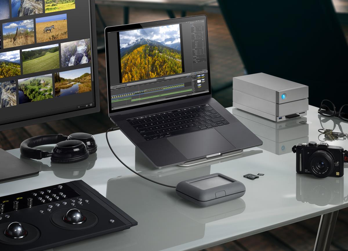 Lacie Dji Copilot 2TB USB-c With Sd Card Slot Backup On-set Solutions