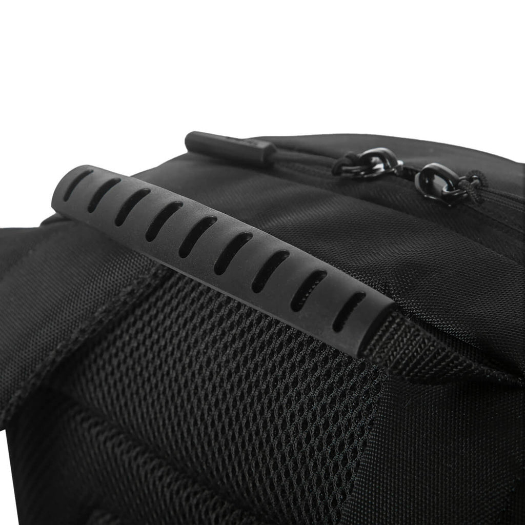 Classc - 16in - Notebook Backpack