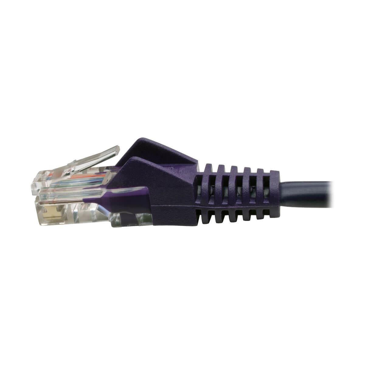 TRIPP LITE Patch cable - Cat 5e - UTP - Snagless - 7.5m - Purple