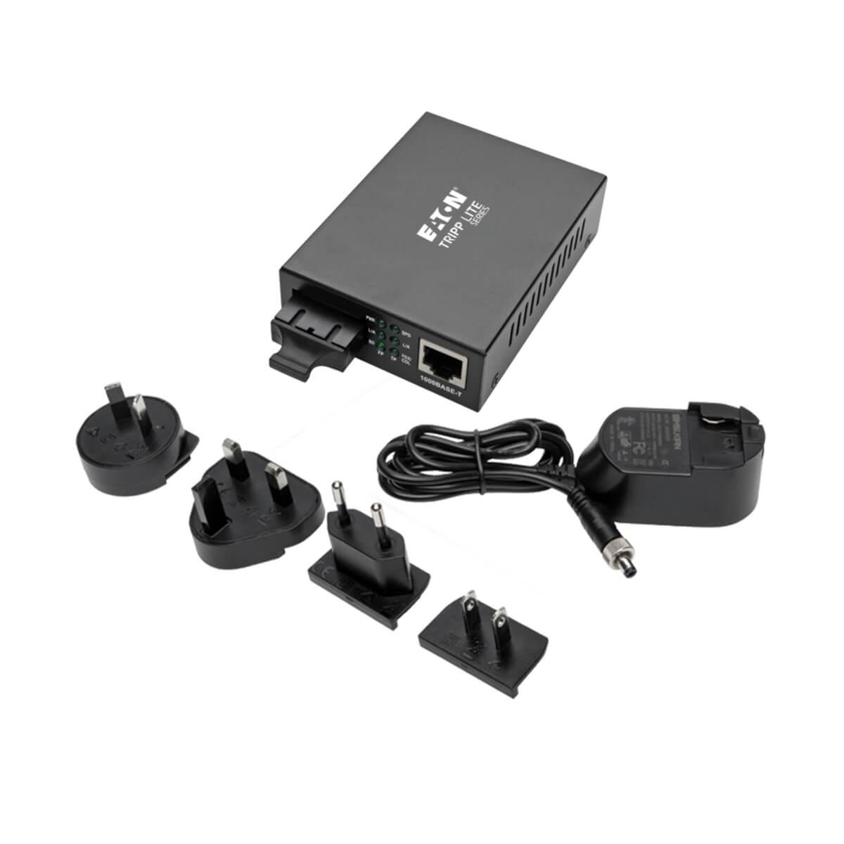 TRIPP LITE Gigabit Multimode Fiber to Ethernet Media Converter, 10/100/1000 SC, International Power Supply, 850 nm, 550 m (1,804 ft.)