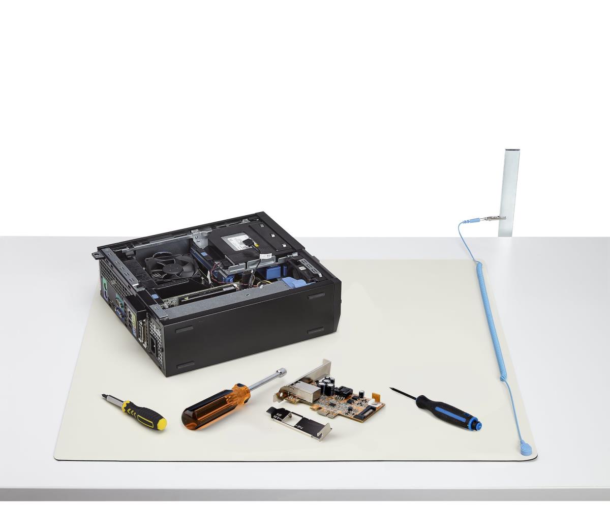 11x18in Anti Static Mat - With Grounding Wire Ansi/esd S 4.1