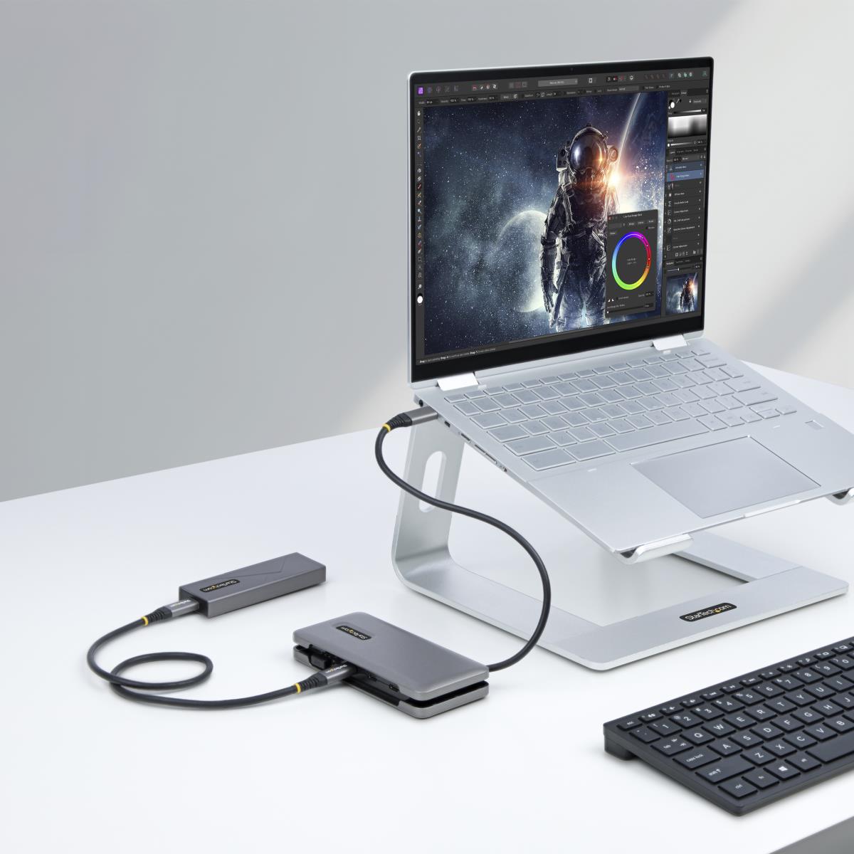 USB-c Hub - 4-port - 1x USB-a 3x USB-c Ports - USB 3.1 10gbps