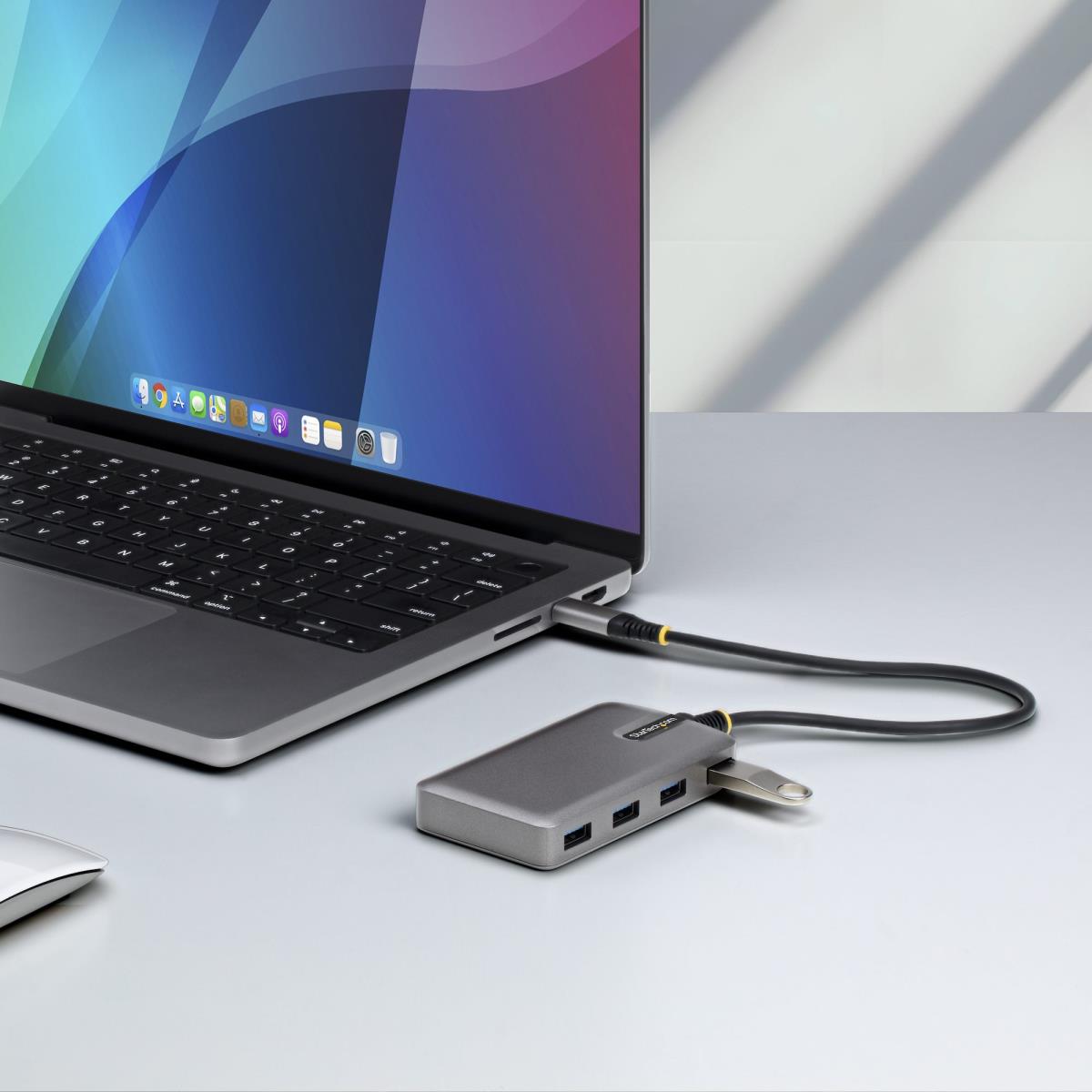 Hub - 4-port USB-c 5gbps Bus Powered