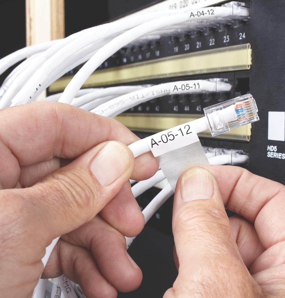 Xtl (21 Mm X 39 Mm) Laminated Wire/cable Wrap Black On White (150 Pre-sized Labels P/r)