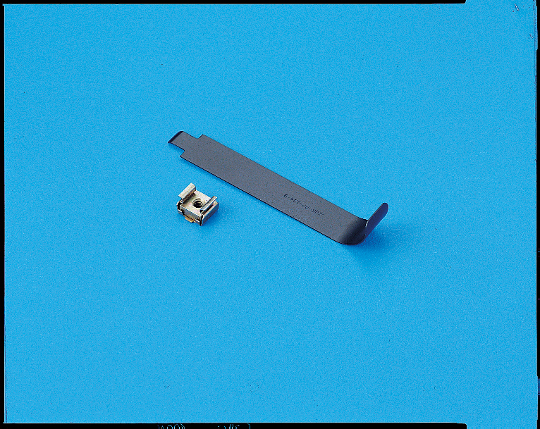 Cage Nuts / Phil Screws M5 50pc Eia Rail Mtg Hdwr