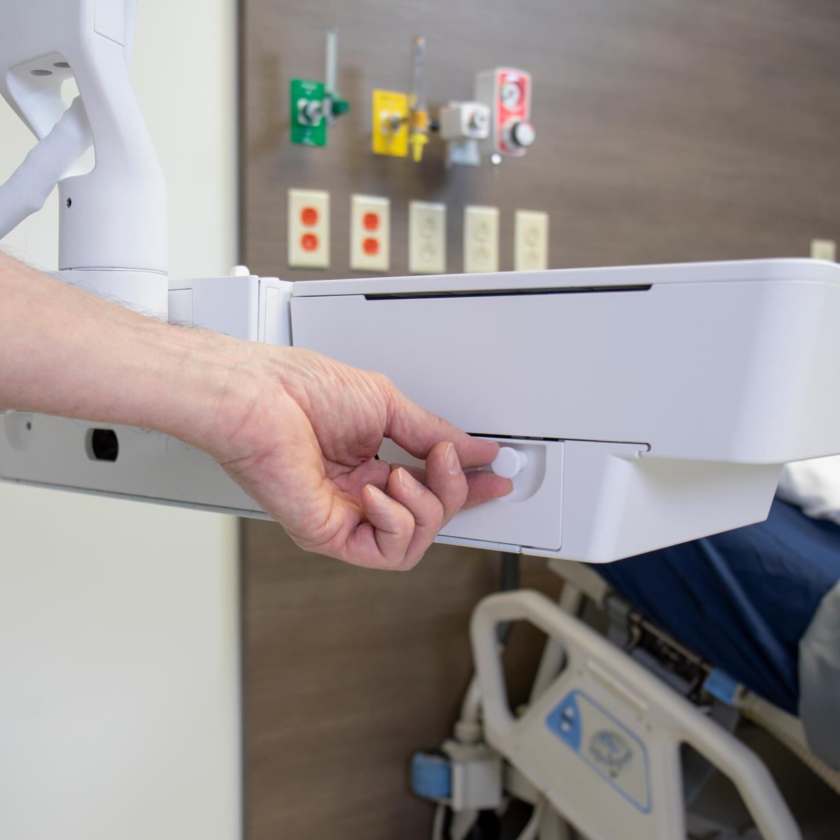 CareFit Combo CPU Tray White