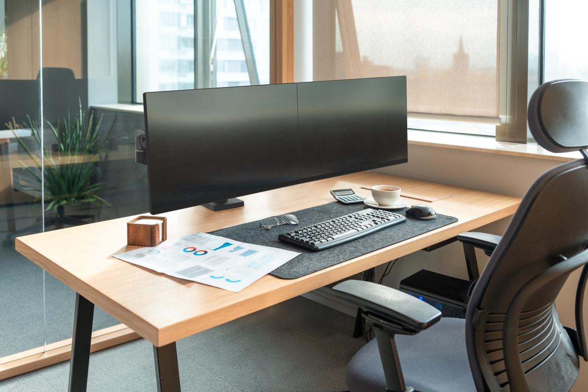 Monitor Mount - LX Pro Dual Side-by-Side Arm - Desk - 2 monitor - Tilt/Pan/Rotate - up to 27in - Black