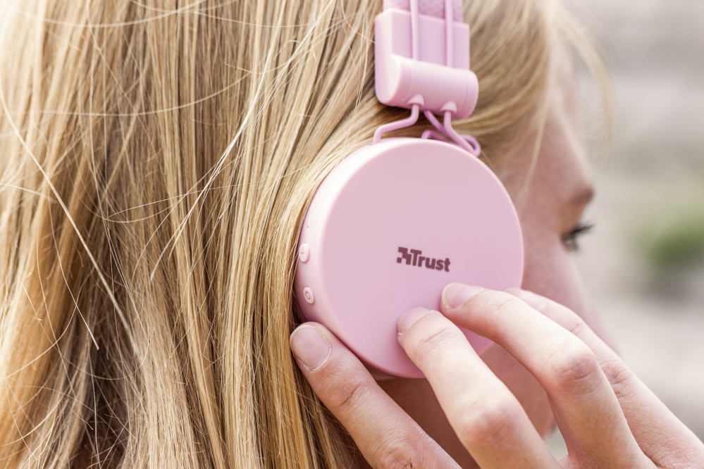 Headphones -  Tones - Wireless Bluetooth - Pink