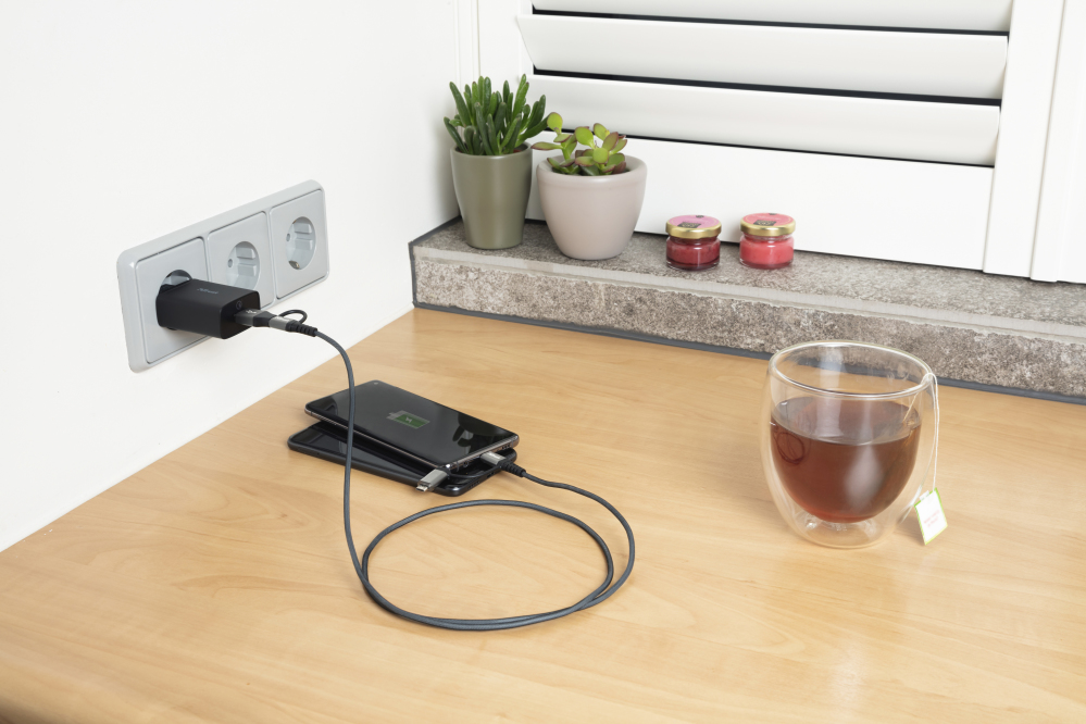 Cable Keyla Extra Strong - 4-in-1 USB - Black - 1m