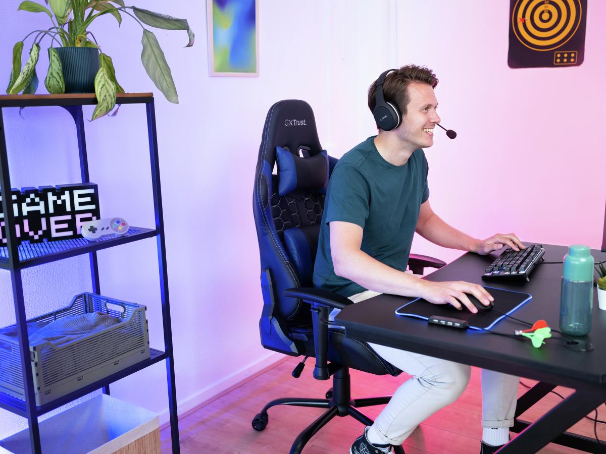 Gaming Chair Gxt 708b Resto Blue