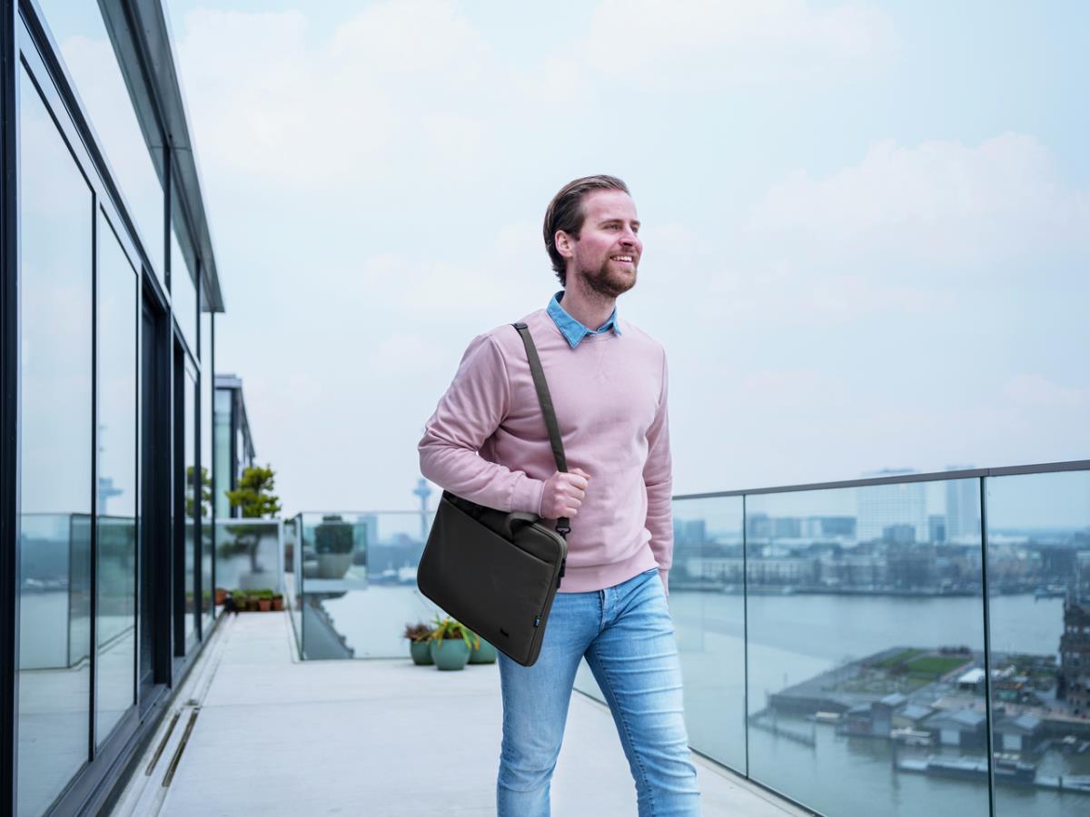 Bologna Slim Laptop Bag For 16in Eco Laptops Green