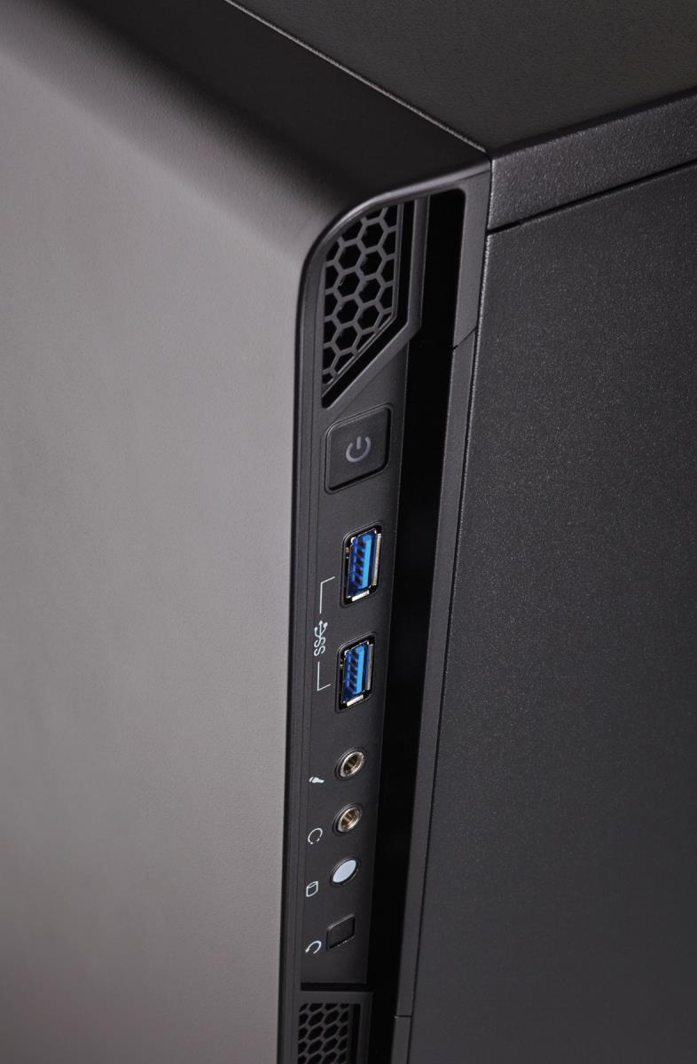 Mid-towerATX Case - Carbide Series 270r Solid Side Panel