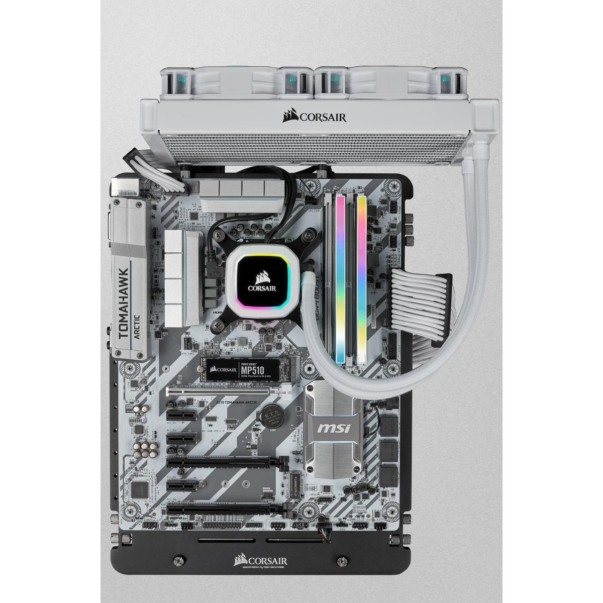 Memory 32GB Ddr4 3200MHz C16 (4x8gb) Vengeance RGB Pro White