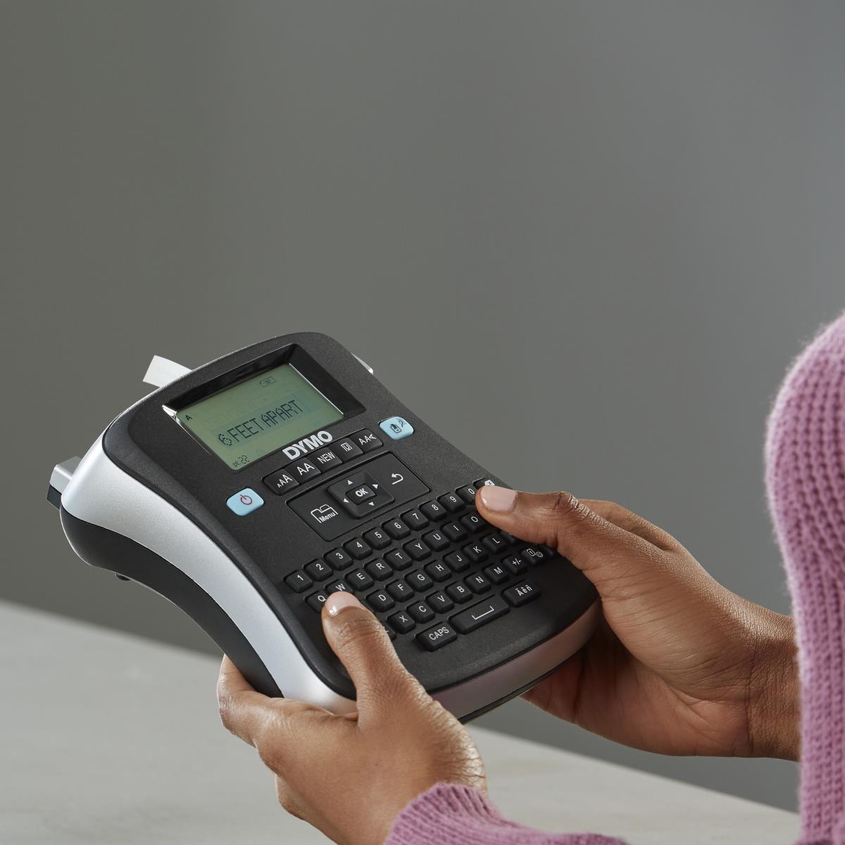 Labelmanager 210d - Label Printer - 12mm - Qwertz