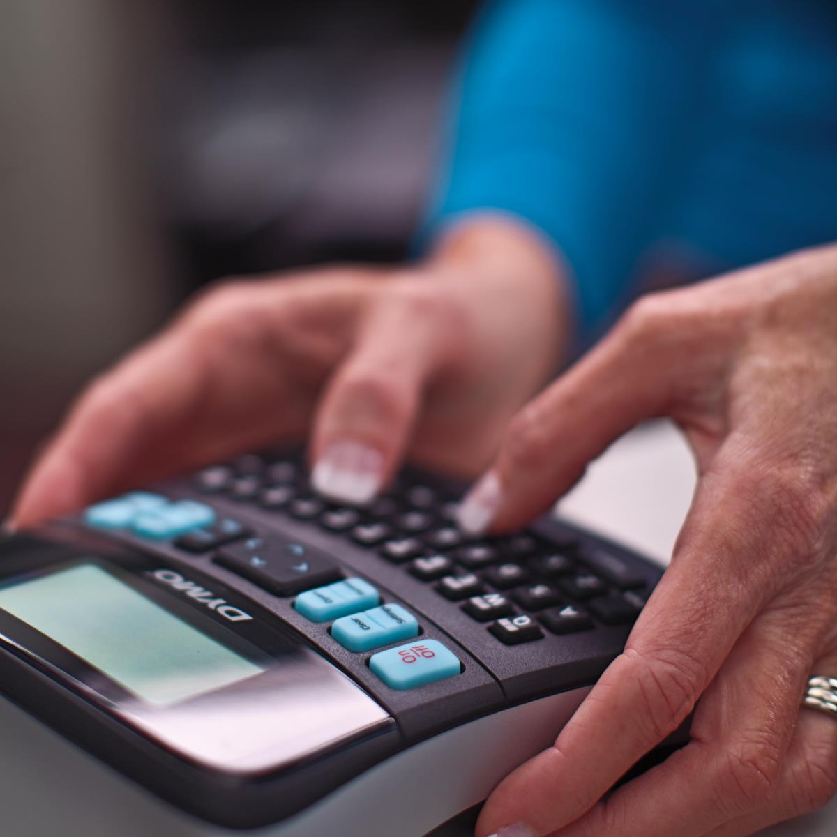 Labelmanager 210d - Label Printer - 12mm - Qwertz