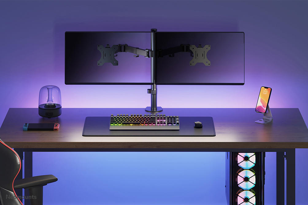 Flatscreen Desk Mount 10-32in Black (fpma-d550dblack)