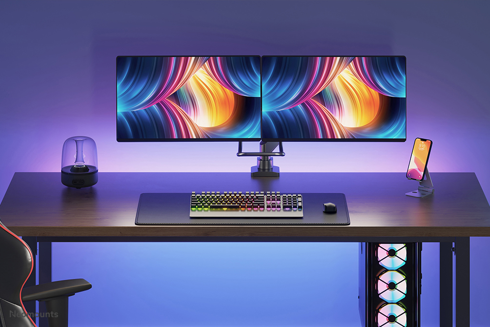 Monitor Mount - Desk - 2 monitor - Full Motion - 10 to 32in - Black