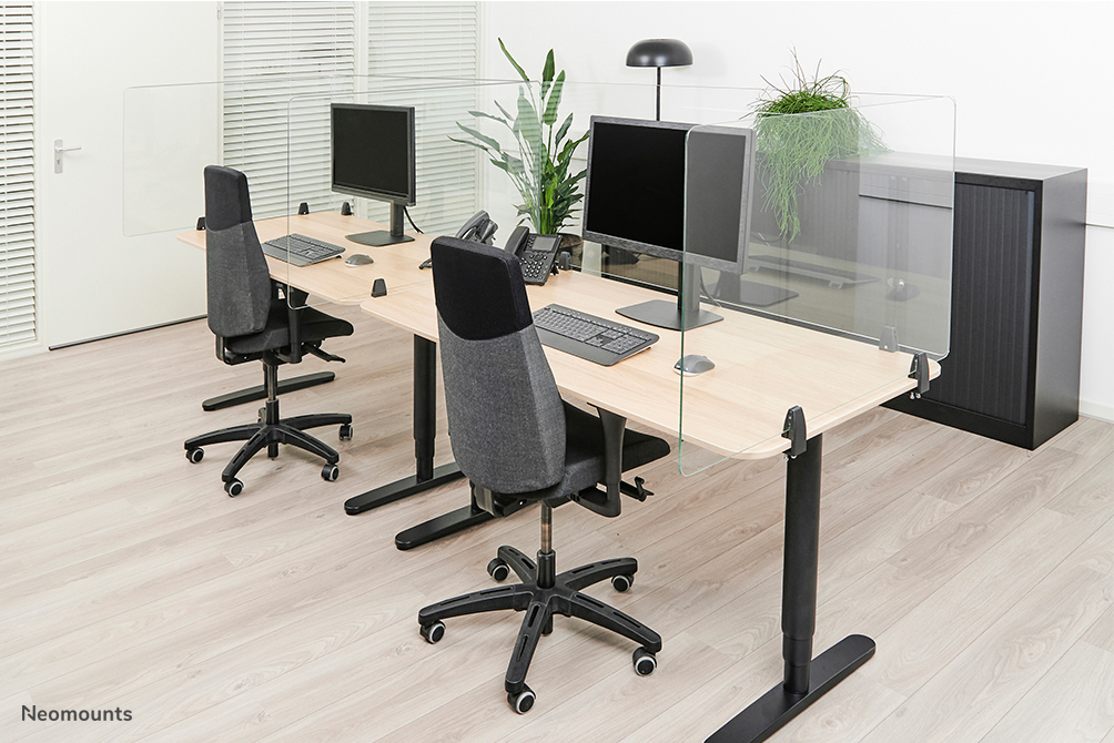 Transparent Protection Screen 120cm Wide