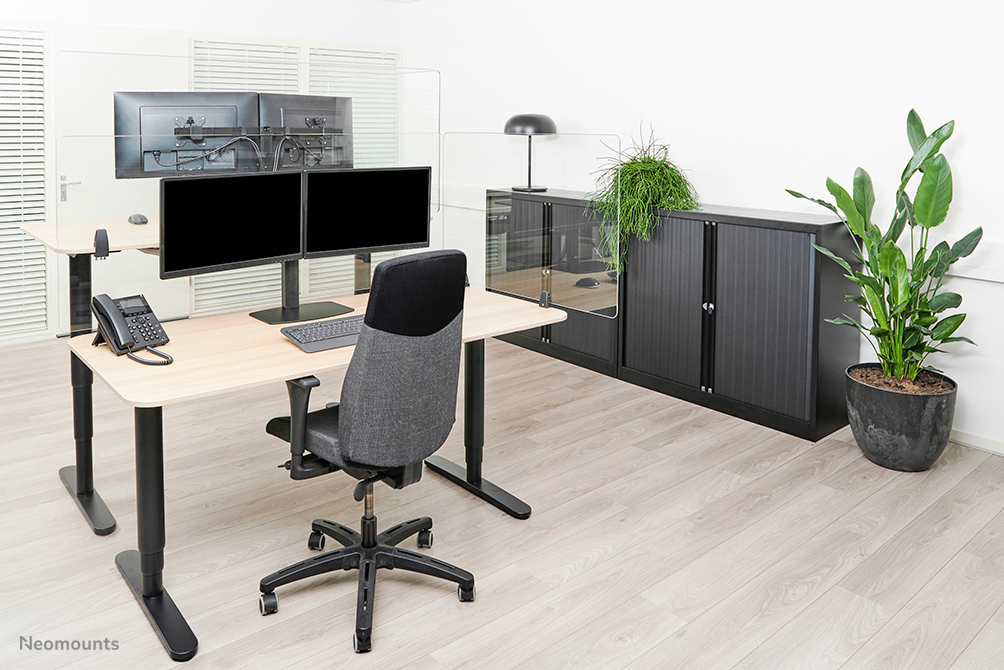 Transparent Protection Screen 160cm Wide