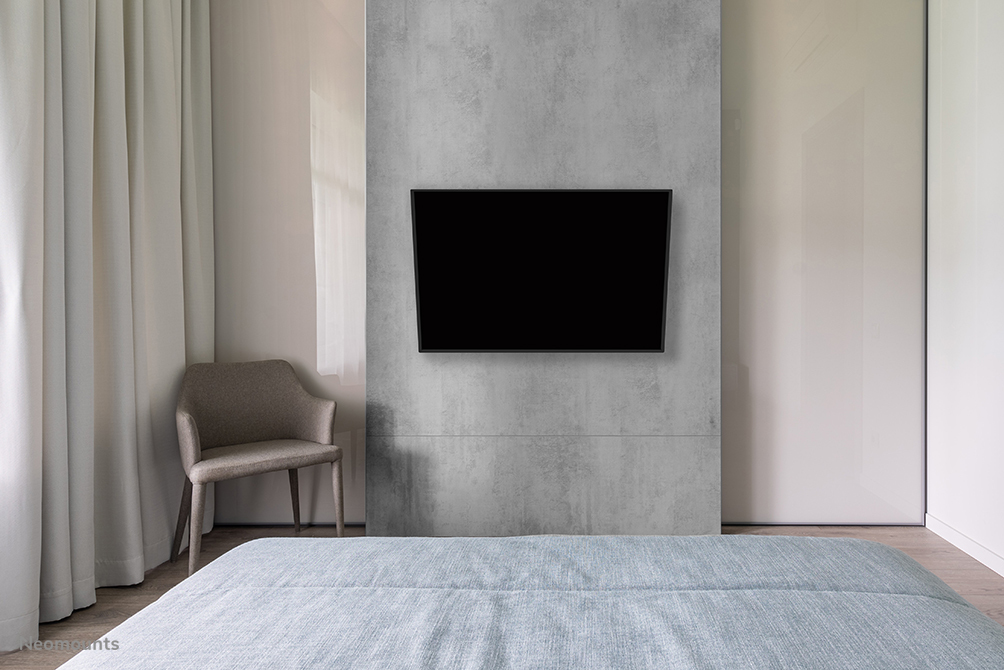 Neomounts By Newstar Screen Wall Mount (full Motion 3 Pivots  Vesa 400x400)