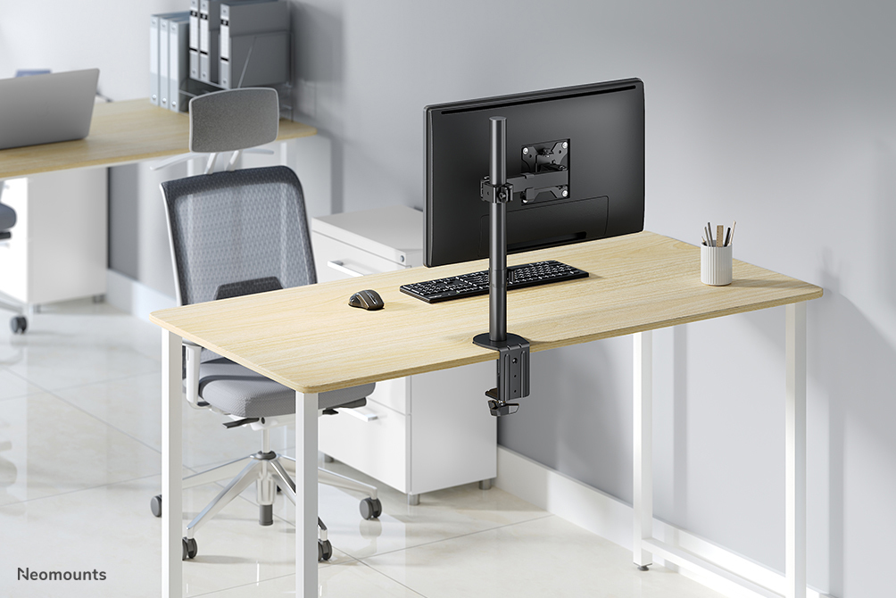 Monitor Mount - Desk - 1 Monitor - Full Motion - 13 To 32in - Black