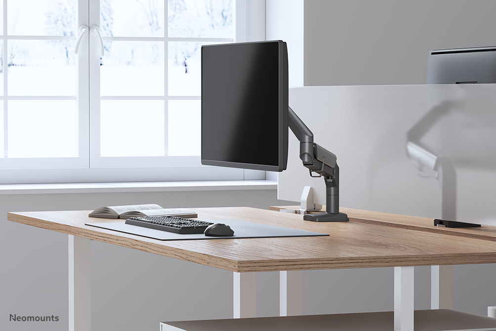 Neomounts Full Motion Monitor Desk Mount For 17-32in Screens - Black