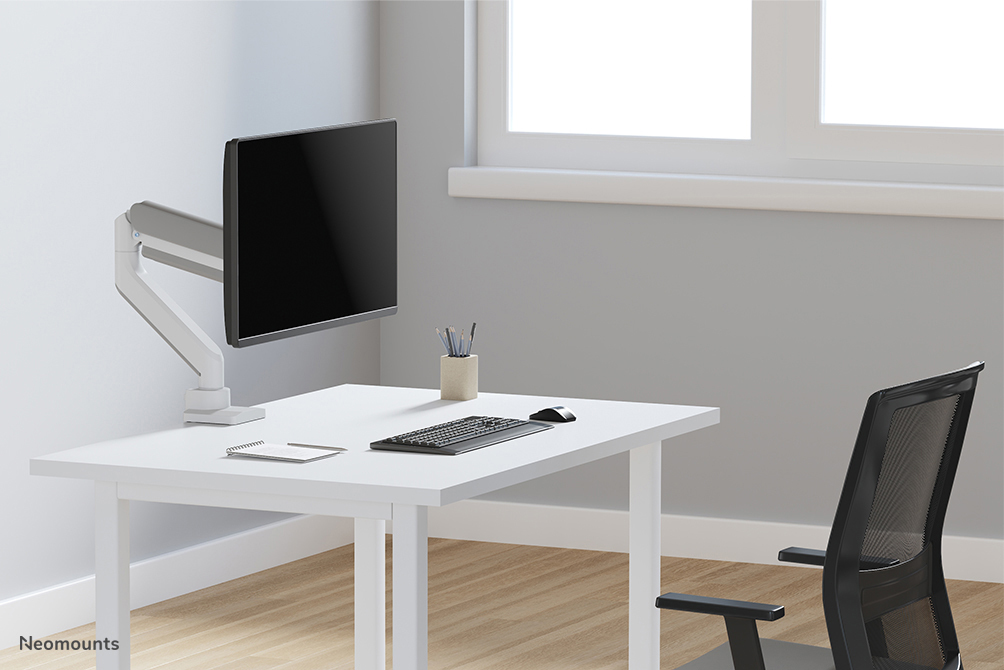 Monitor Mount - Desk - 1 Monitor - Full Motion - 17 To 42in - Wnite
