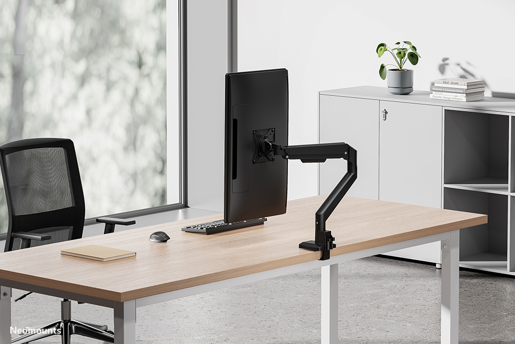 Neomounts Ds70-250bl1 Full Motion Monitor Arm Desk Mount For 17-35in Screens - Black