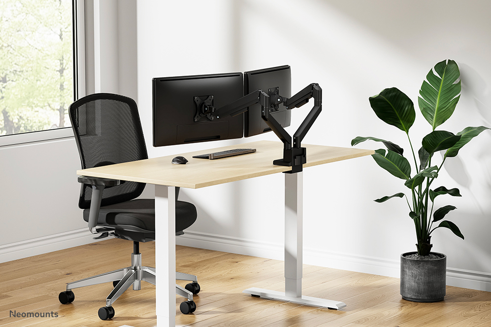 Neomounts Ds70-250bl2 Full Motion Monitor Arm Desk Mount For 17-32in Screens - Black